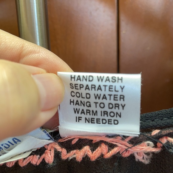 Cohabitat Gorgeous sheer embroidered tunic - Picture 4 of 10